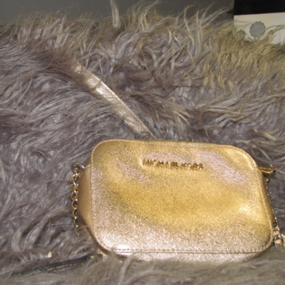 Small Michael Kors Bag in gold - Picture 2 of 4